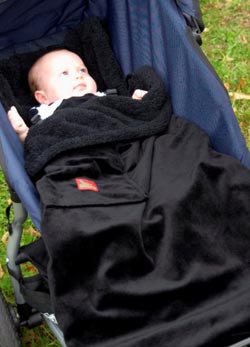 Velvet/Teddy Black Buggysnuggle